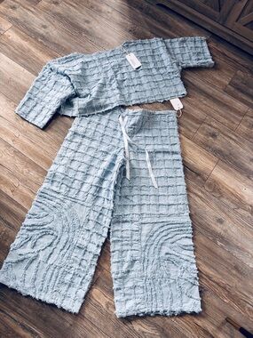 French Laundry Light Blue Textured Two-Piece Lounge Set